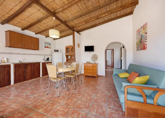 Quinta Da Amendoeira Фермерский дом