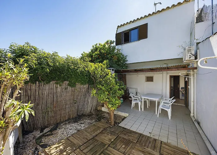 Quinta Da Amendoeira Фермерский дом *