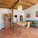 Quinta Da Amendoeira * Foz (Faro)