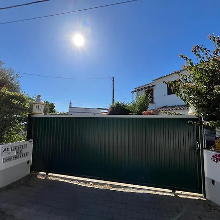 Farm stay Quinta Da Amendoeira Foz (Faro)