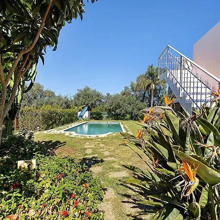 팜스테이 Quinta Da Amendoeira *