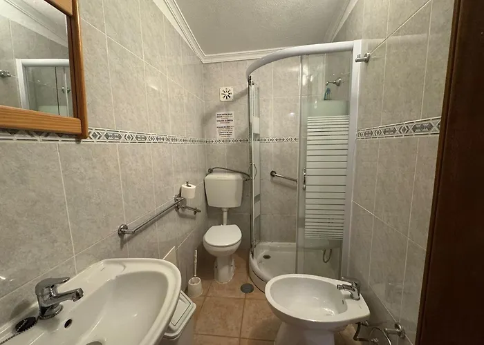 Quinta Da Amendoeira Farm stay Foz (Faro)