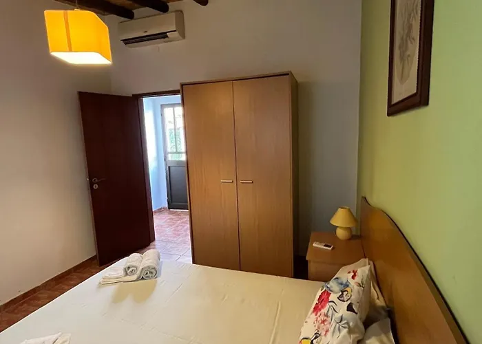 Quinta Da Amendoeira * Foz (Faro)