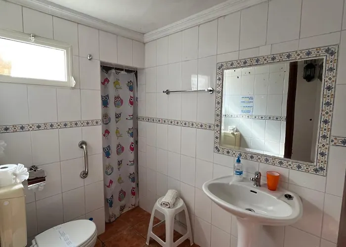 Quinta Da Amendoeira * Foz (Faro)